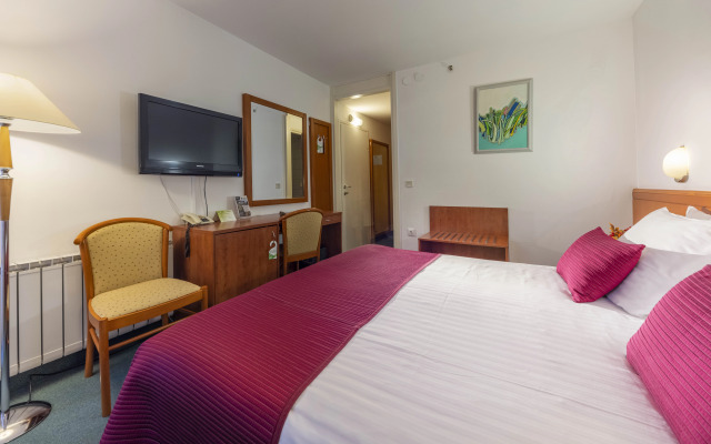 Hotel Jezero
