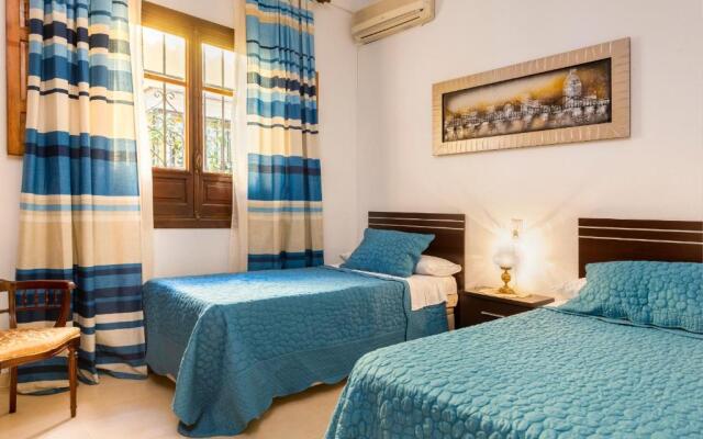 Barrio Santa Cruz HSH