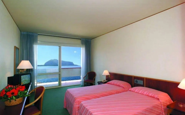 Hotel & Villaggio Torre Normanna