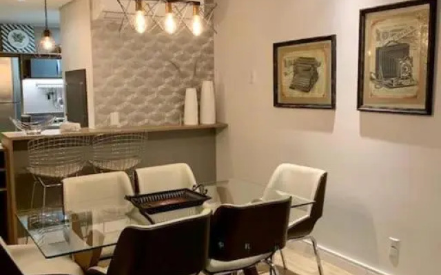 Belíssimo apto 2 suítes em ótima localização de Gramado