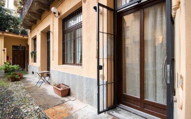 Charming Studio near Piazza Castello