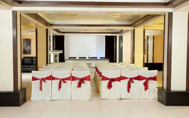 Hotel Sheela Towers