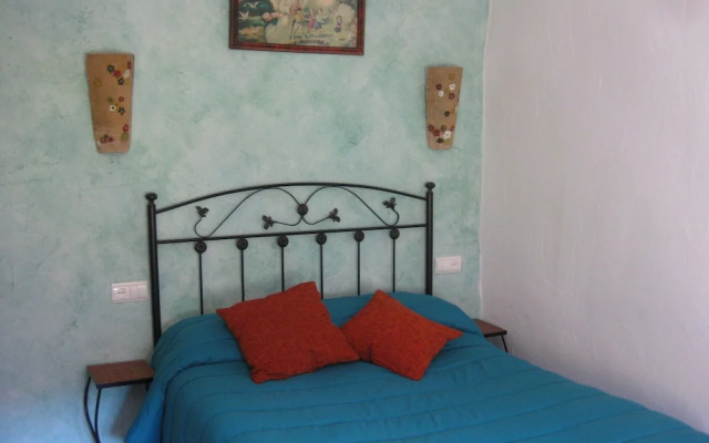 Mountain Escape in Laroya