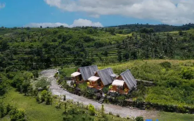 Janggur Baud Hill Nusa Penida