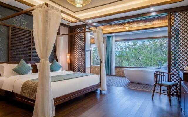 Floral Hotel · River Rhythms Pavilion Jinghong