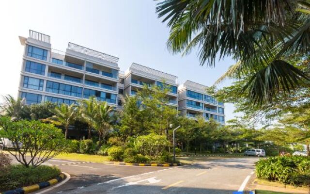 Cobblestone Holiday Apartment (Lingshui R&F Ocean Happy World)
