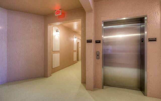 Majestic Palms Condo