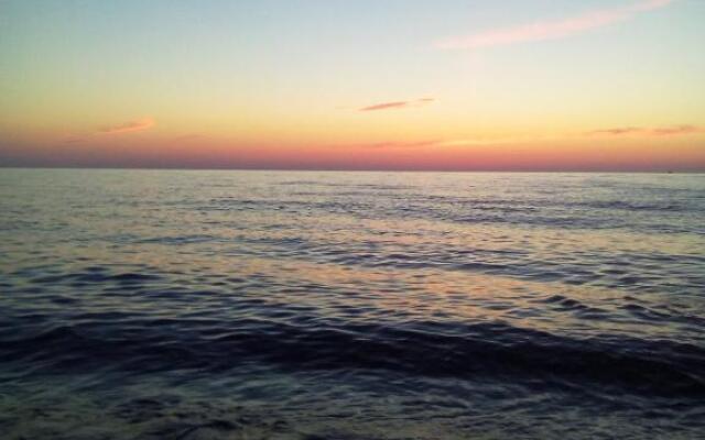 Inasaridze, 2-room flat, beach