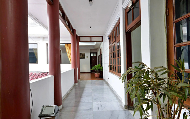 ZEN Rooms Villa Duta