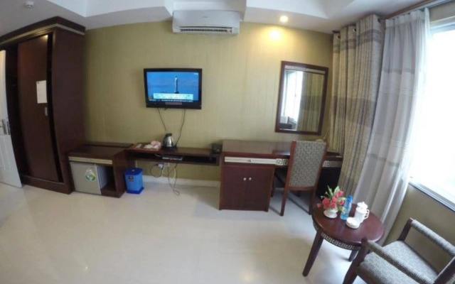 One World Hotel