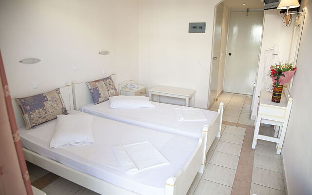 Theonia Hotel