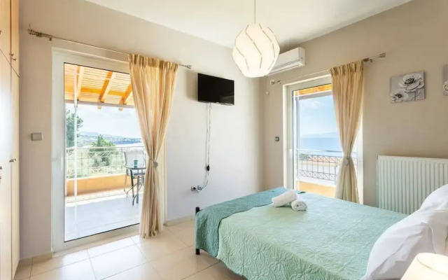 Verga Beachside Getaway With Panoramic Seaviews