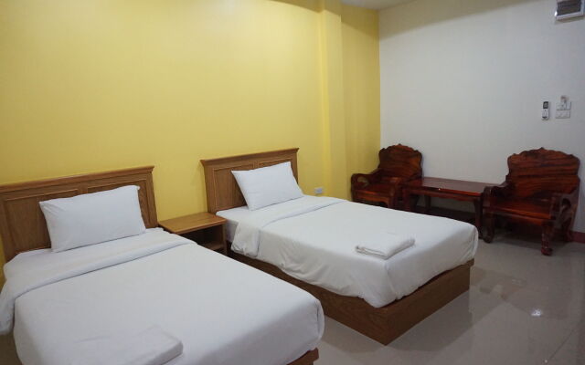 QBiz Hotel Kalasin