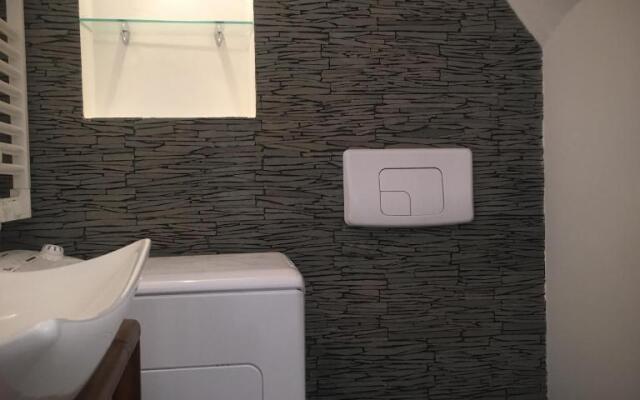 Au Coeur du Port Rue Rusca