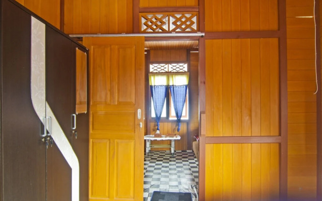 OYO 91246 Pulisan Ekowisata Homestay Near Wisata Pantai Desa Pulisan (Pulisan Beach Tour)