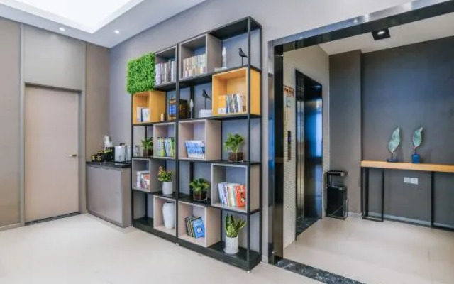 Homeinn Rebel Cloud（Lishui Jingji Kaifaqu Motor City）