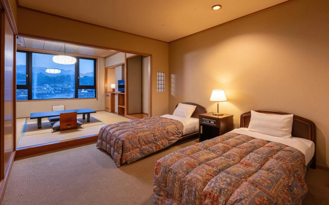 Shokyoto No Yu Mikuma Hotel