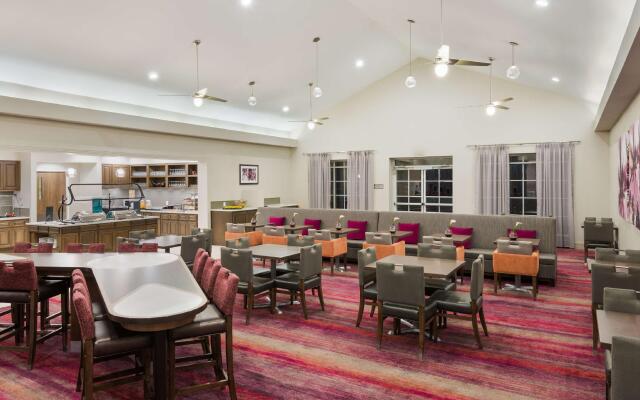 Homewood Suites by Hilton® Orlando-UCF Area
