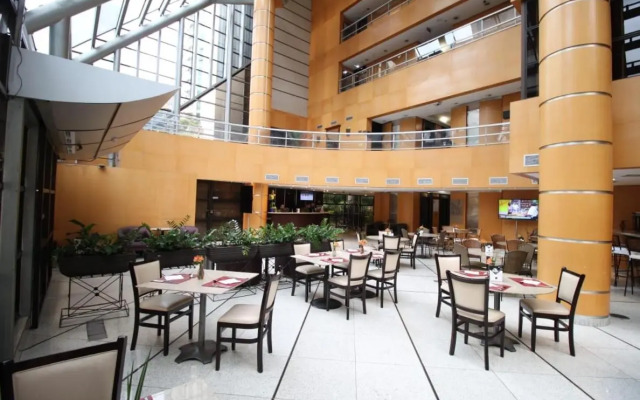 Flat 4 Estrelas Jardins