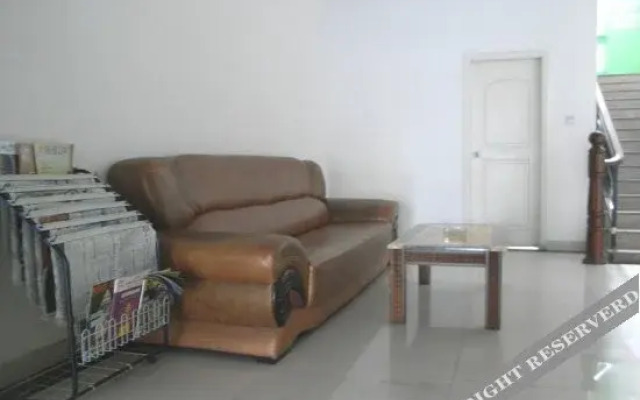 Zhong Shan Qin Yi Ge Hotel