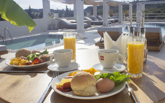Ampelia Hotel Kassandra