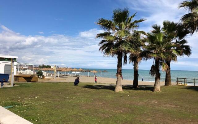 Beautiful modern apartment 100m from the sea