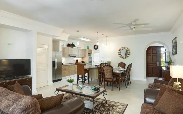 Luxury Townhome in Sandy Lane Neighborhood by BSL Rentals