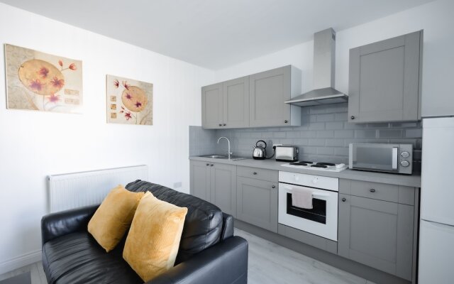 Platform Stadium Apartment