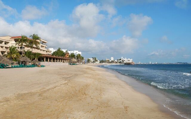 Hotel Playa Mazatlan