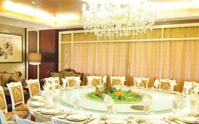 Gaoxiong Hotel