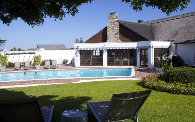 Whale Rock Luxury Lodge