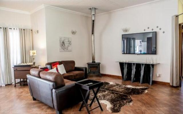 The guesthouse Kopke Classic Cars