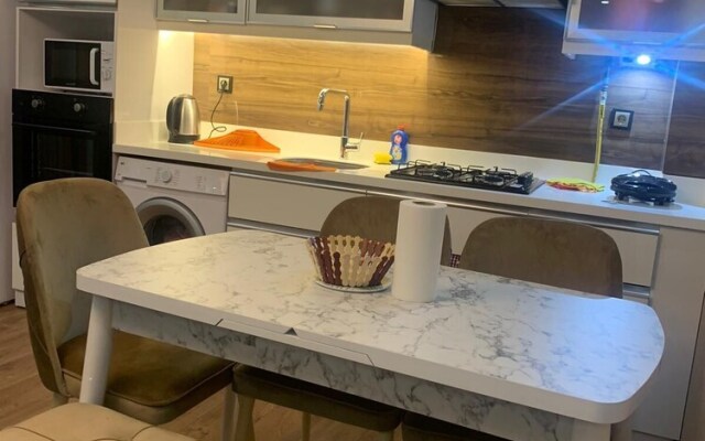 Entire Apartment - Magnificent 3BR Apt in Tuzla