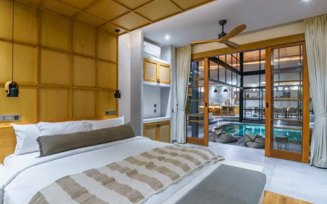 Villa Mango 3 - Amazing 4-bdr Villa in Berawa ! PERFECT LOCATION !