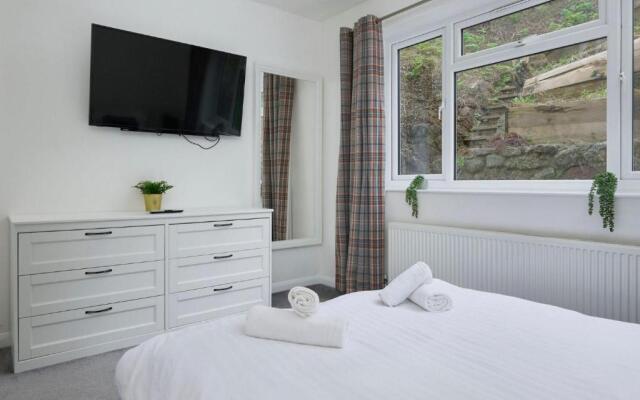 2BD Holiday Apartment in the Heart of Shaldon