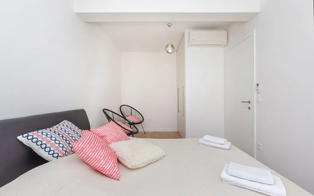 Apartment Life Plus