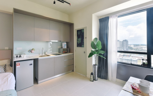 Tamarind Suites by SubHome