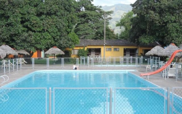 Hotel Tacuara