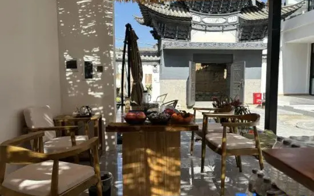 Xinyan's Hailinju · Vacation Homestay (Shuanglang Erhai Branch)
