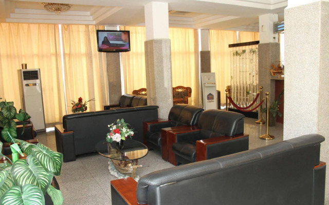 Safina Hotel & Apartments