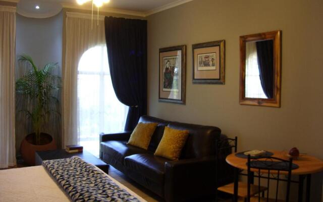 Little Umhlanga. Sunflower suite.