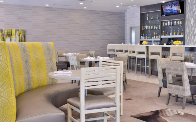 Holiday Inn Dallas-Richardson by IHG