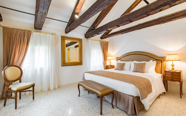 San Teodoro Palace Luxury Apartments