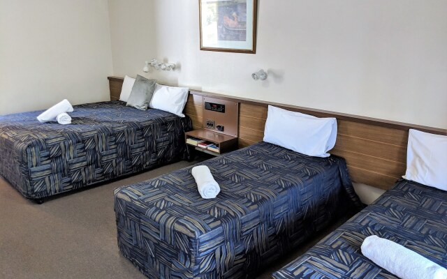 Miners Lodge Motor Inn
