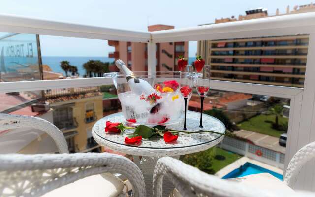Moon Dreams Torremolinos Hotel (Adults Only)