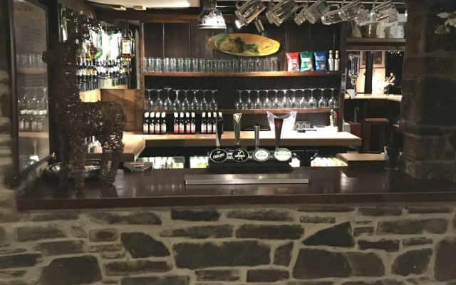 Trewern Arms Hotel