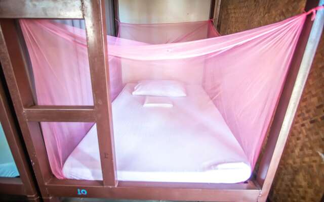 Mad Monkey Hostel Nacpan Beach - Adults Only