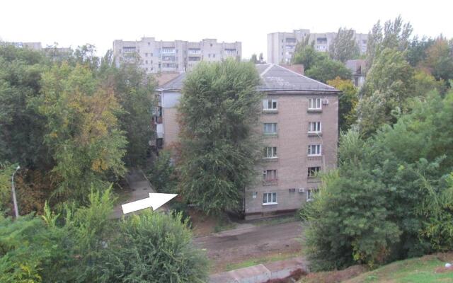 Apartment on Yatsenka Street near Intourist Hotel