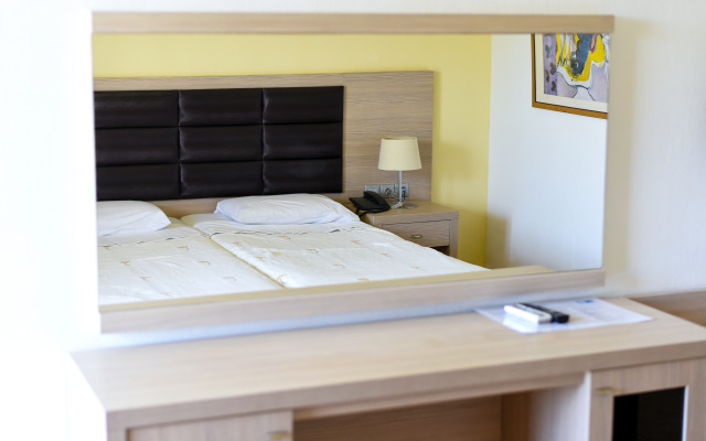 Alkyon Hotel