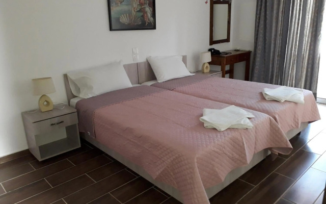 Petasos Apartments